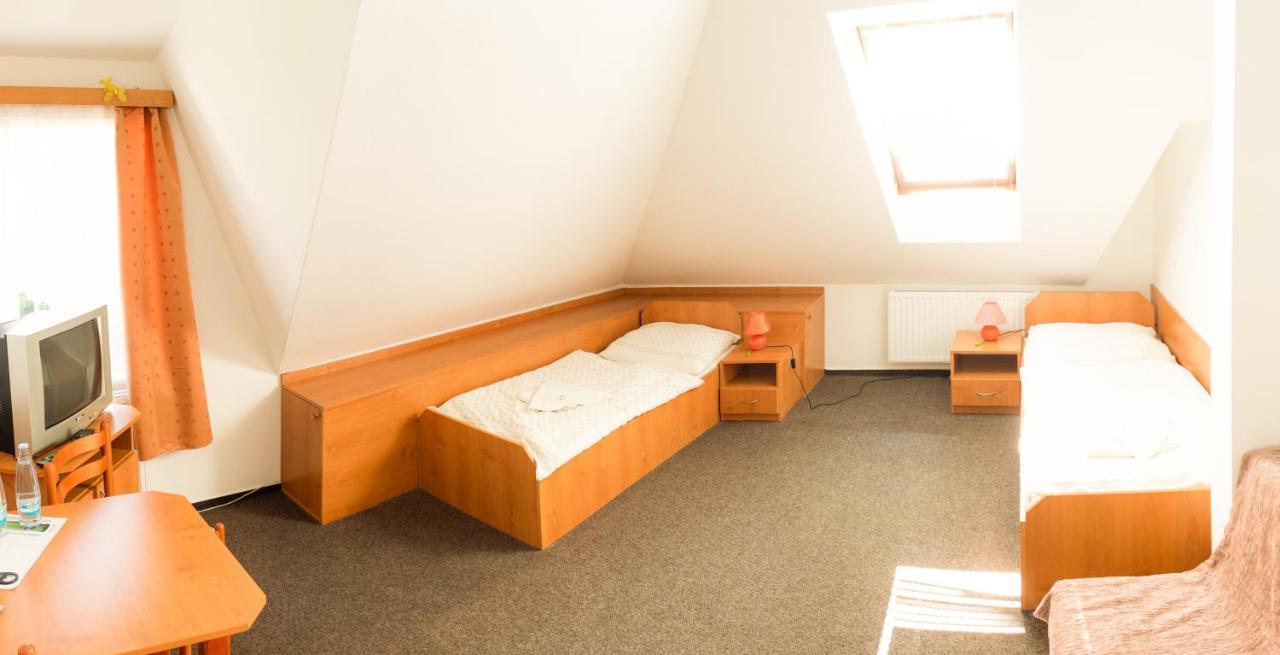 Motel Velky Rybnik Dehtare  Εξωτερικό φωτογραφία