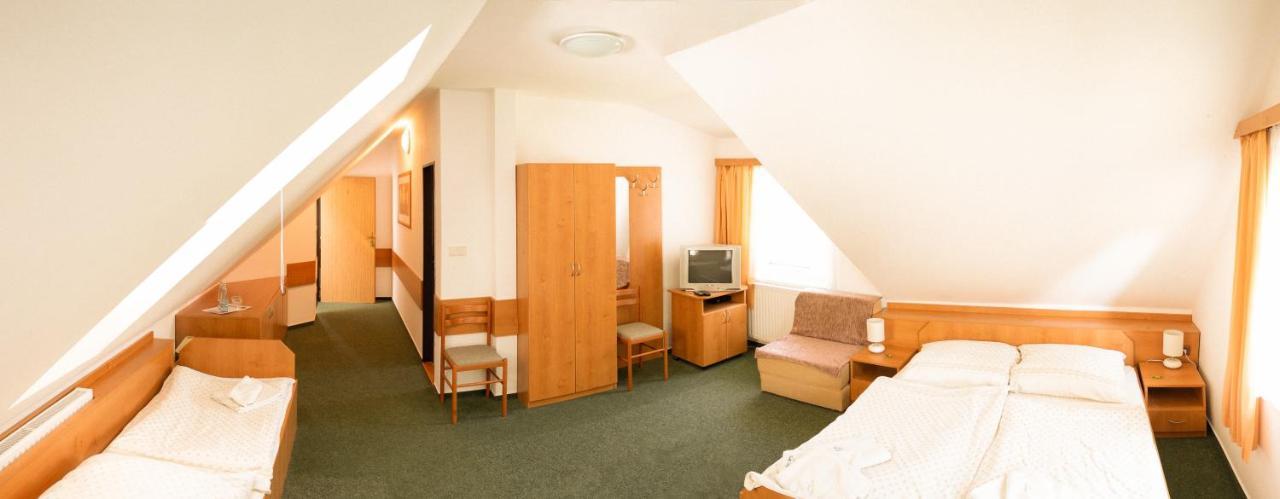 Motel Velky Rybnik Dehtare  Εξωτερικό φωτογραφία